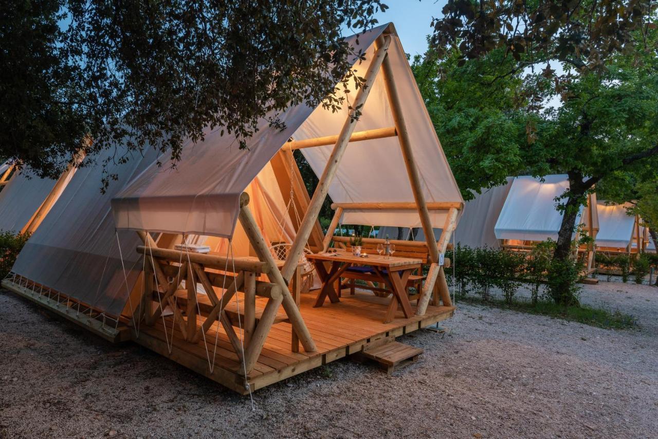 Eco Glamping- Fkk Nudist Camping Solaris Poreč Zewnętrze zdjęcie