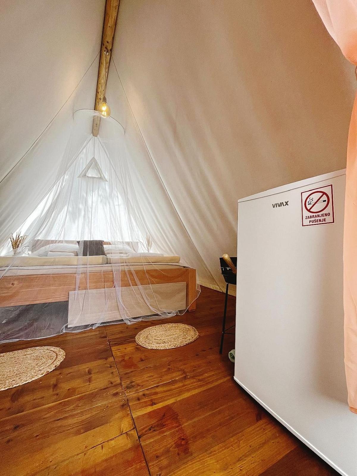 Eco Glamping- Fkk Nudist Camping Solaris Poreč Zewnętrze zdjęcie